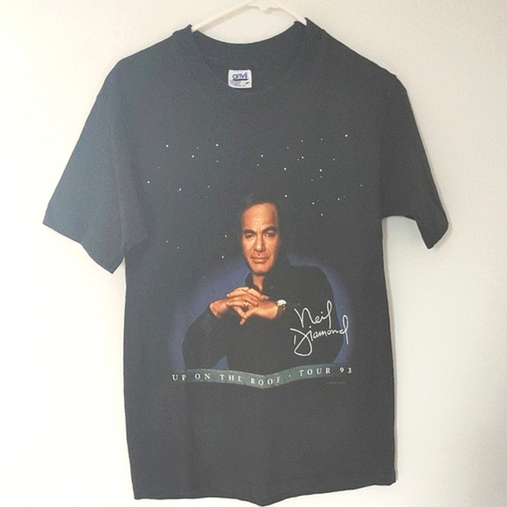 Vintage 90s Neil Diamond Tshirt Sz M Black Single Stitch Up on the Roof Tour PS